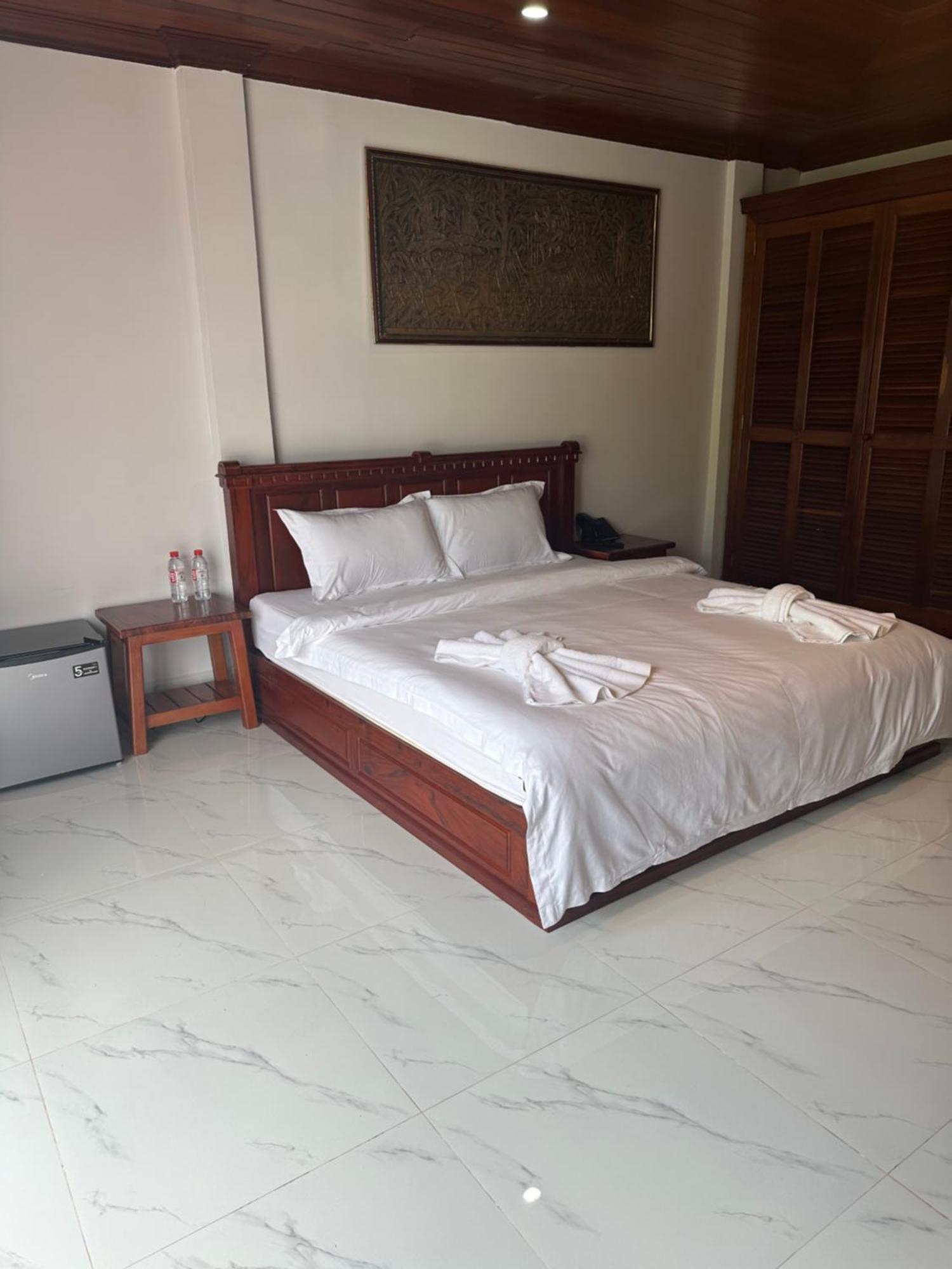 Nico'S Hotel And Skybar Siem Reap Eksteriør billede